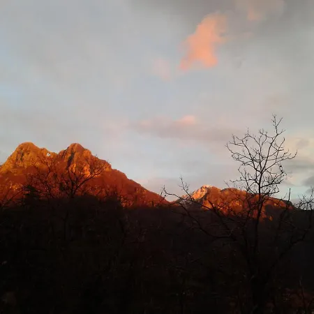 Pania Forata Ostello Stazzema