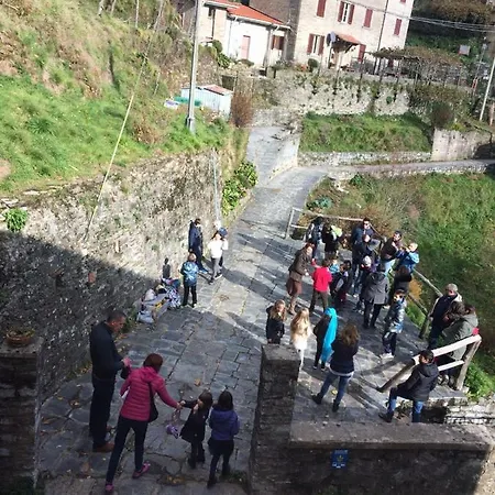 Pania Forata Ostello