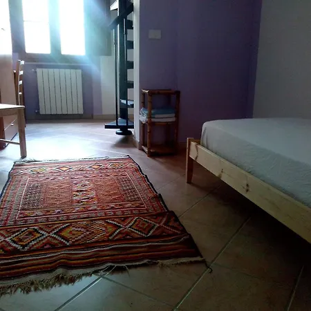 Pania Forata Hostel *